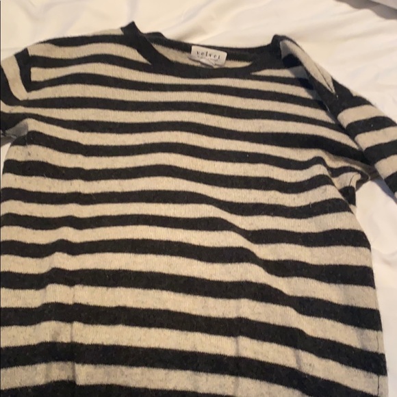 Velvet Cashmere Sweater - Picture 2 of 3